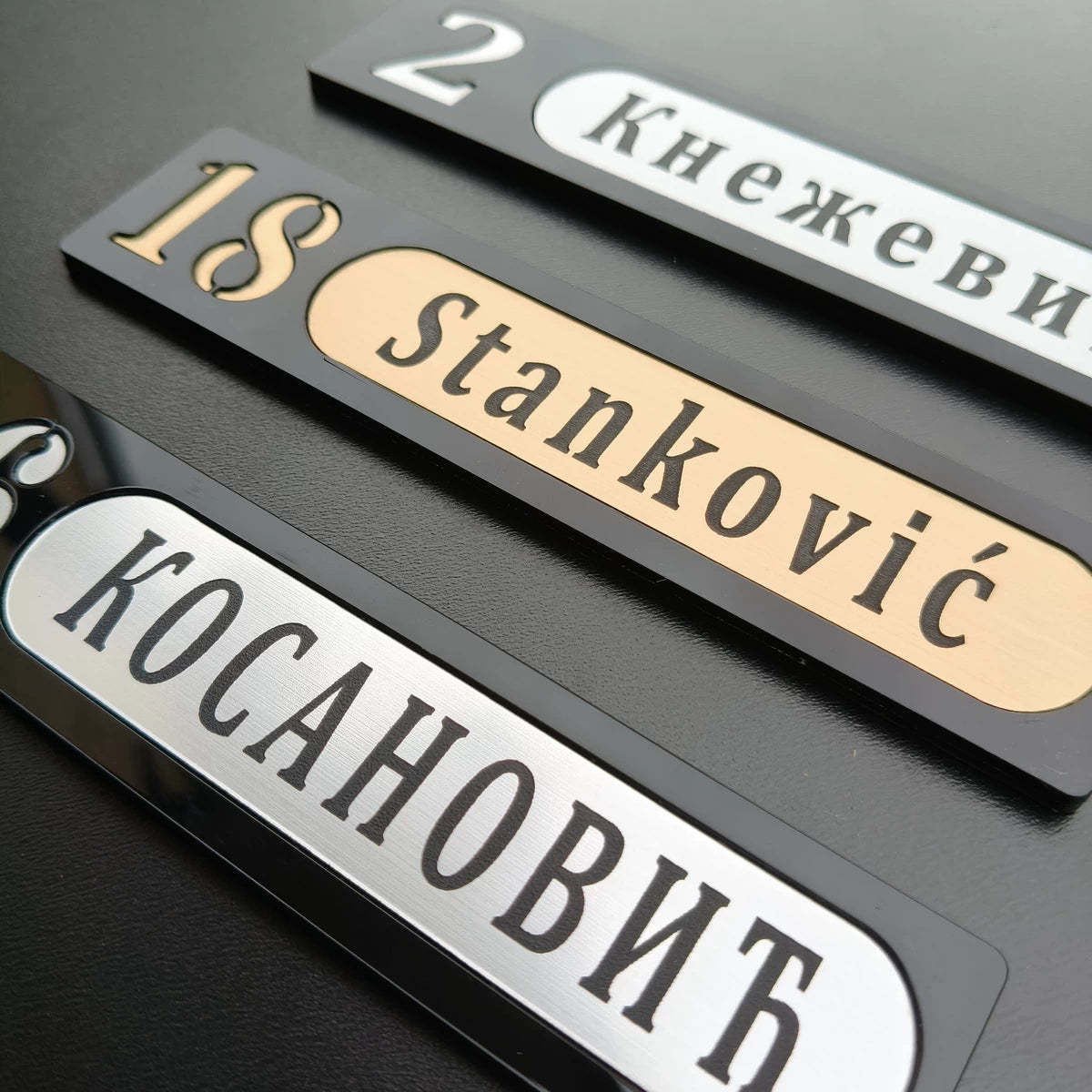 Luksuzna Premium Pločica za Vrata Model 1