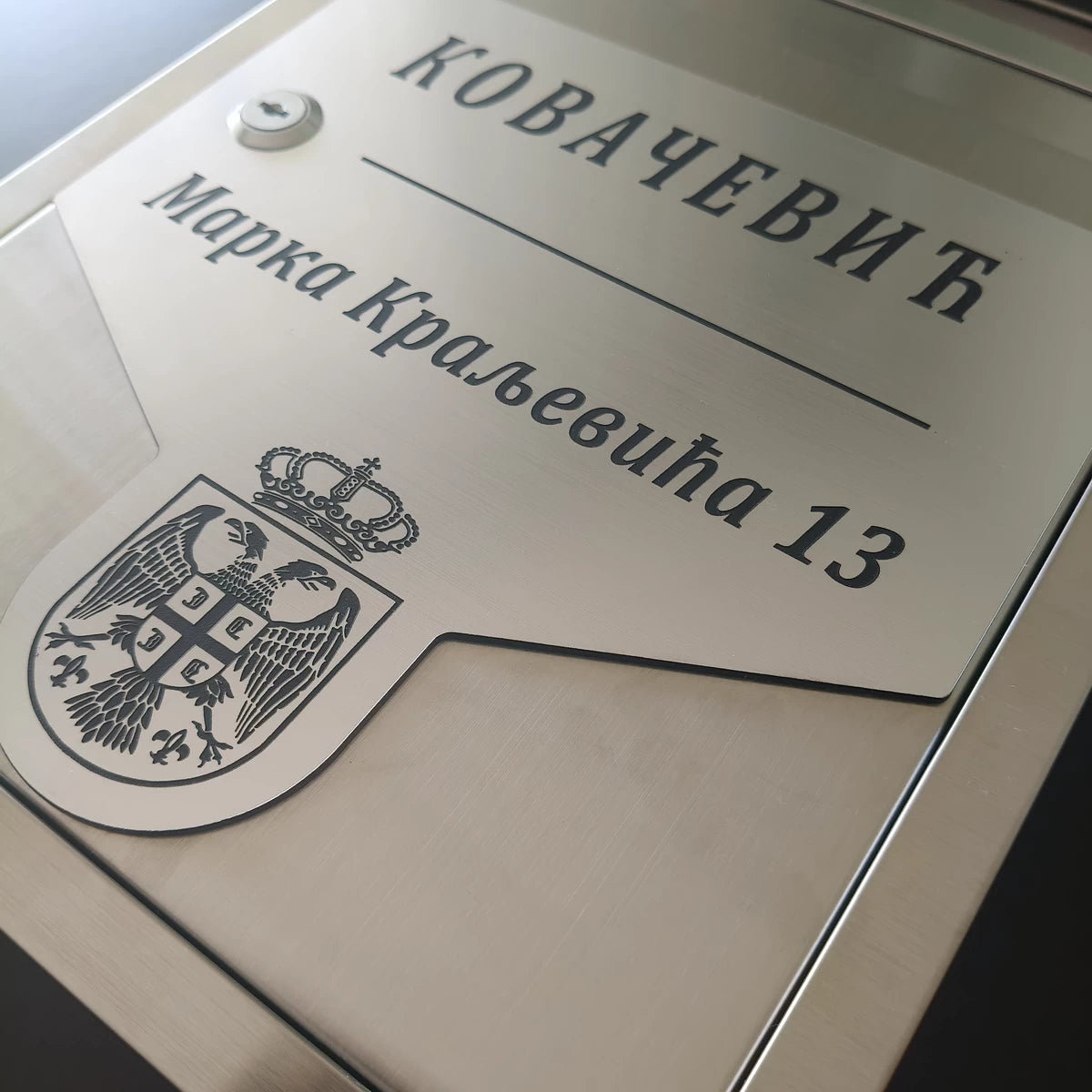 XL Premium Srbija – Inox Poštansko Sanduče sa Graviranom Pločicom - Model PS5 05