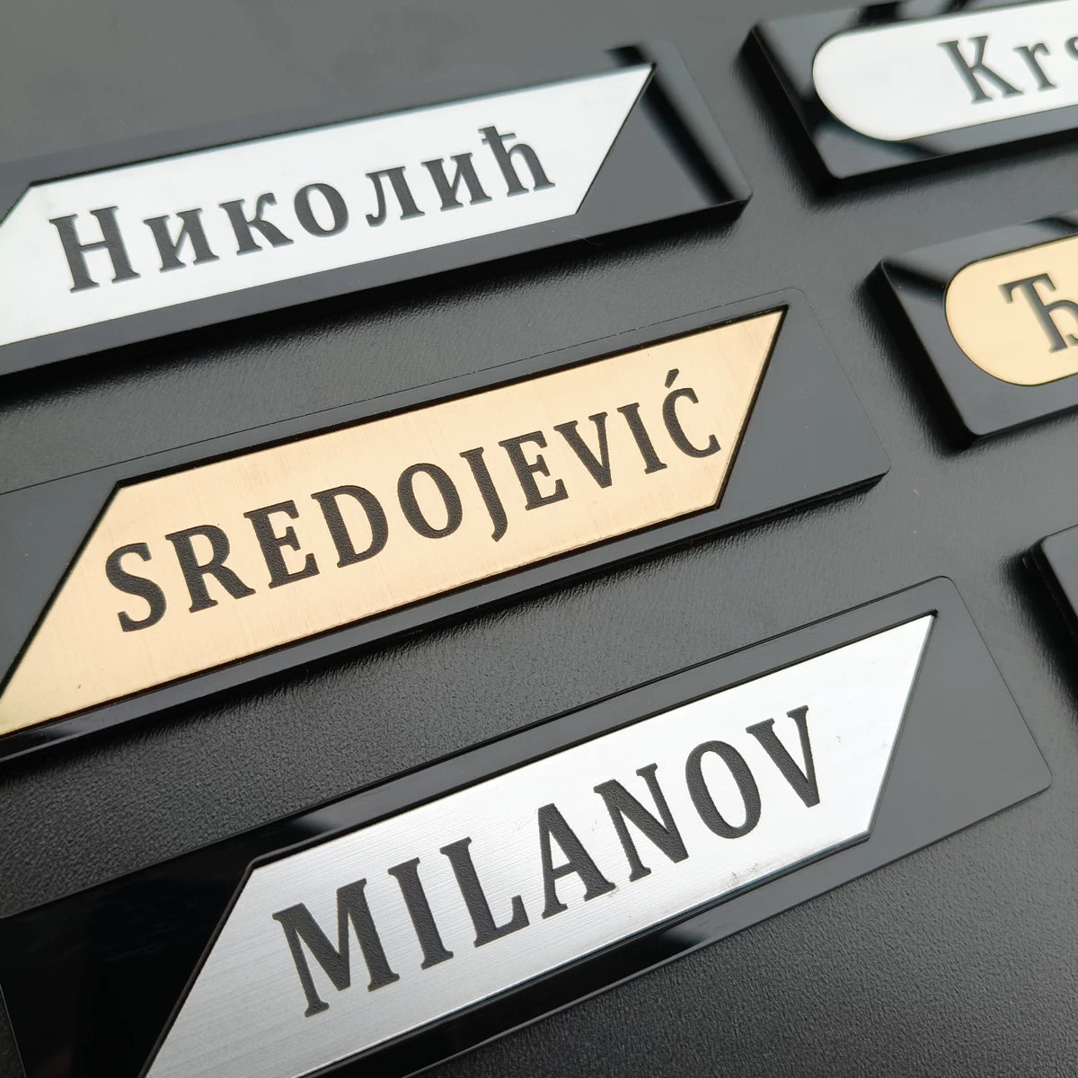 Pločica za vrata model 2.8