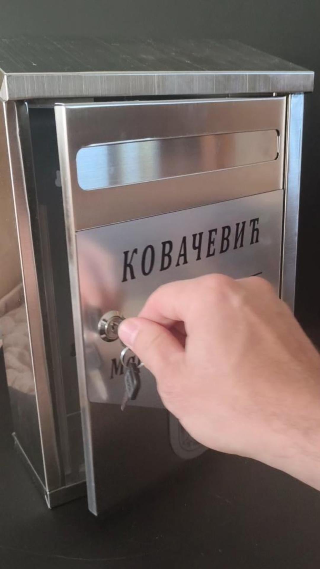 XL Premium Srbija – Inox Poštansko Sanduče sa Graviranom Pločicom - Model PS5 101
